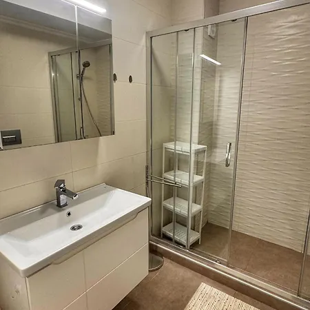Διαμέρισμα Chic Butoaie Cu Parcare Mamaia